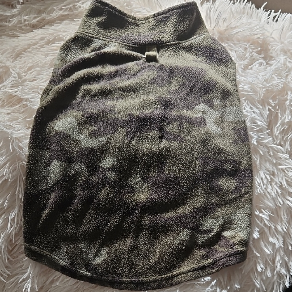 5/$20 ARMY CAMOUFLAGE FLEECE PET SWEATER